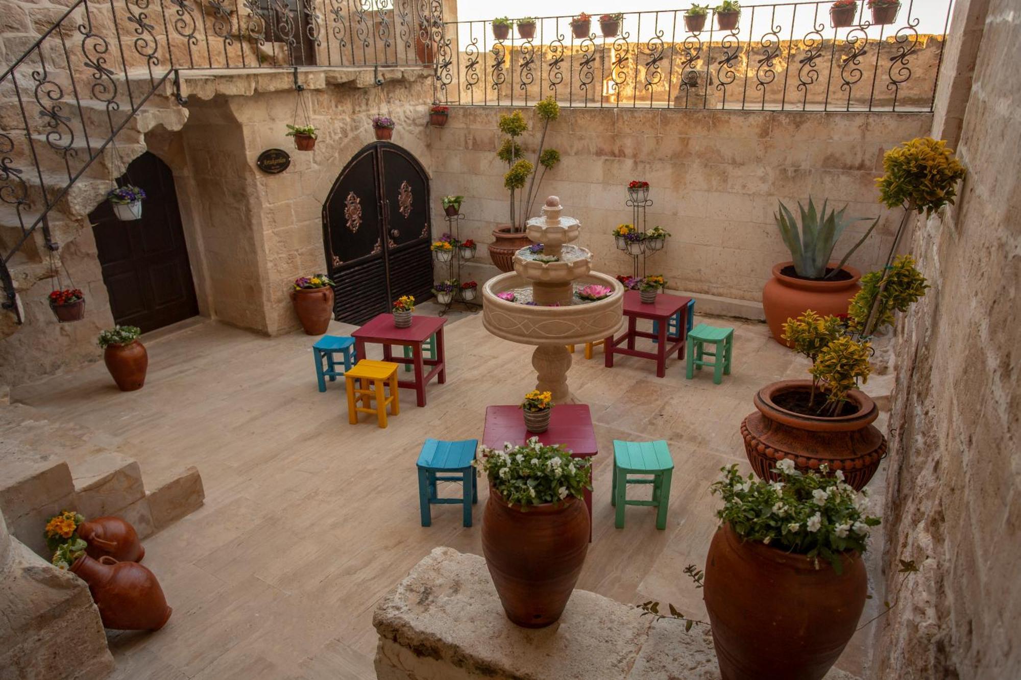 Selcuklu Konagi Bed & Breakfast Mardin Exterior photo